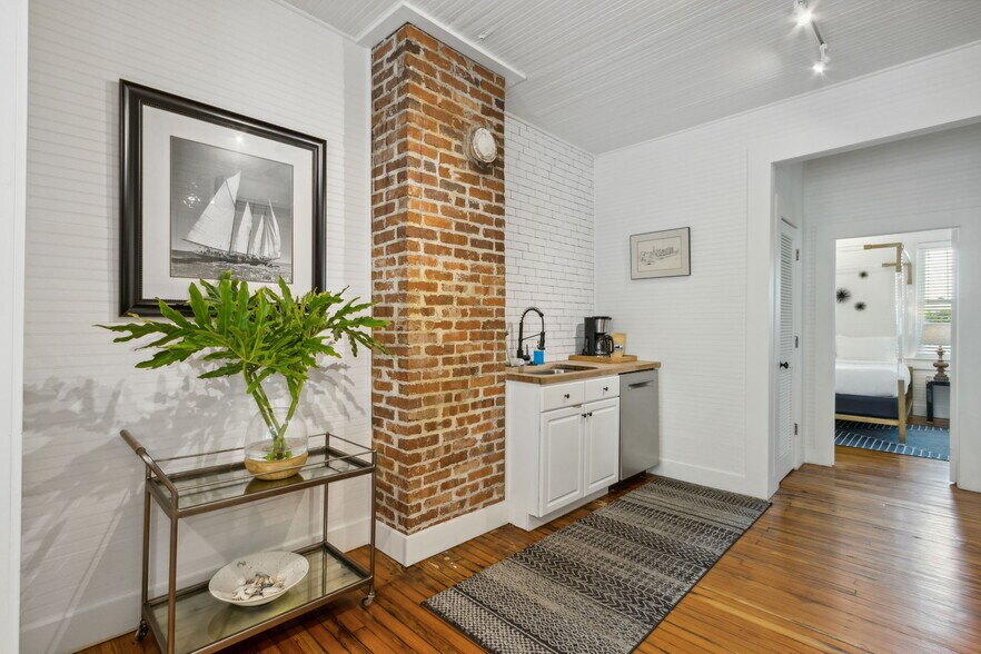 More Photos Of 1103 Ocean Blvd, Saint Simons Island Apartments For Sale