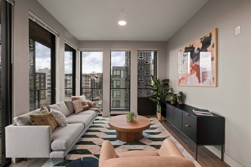 More Photos Of 104 12th Ave, Seattle Apartments For Lease