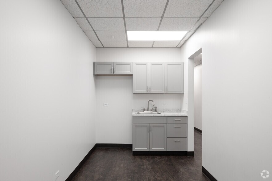 Photo of 3rd Floor Ste 305