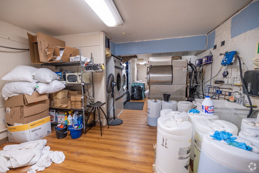 More Photos Of 2738 N Monroe St, Tallahassee Hotel For Sale