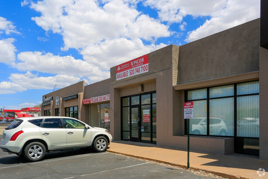 More Photos Of 4662-4668 E Speedway Blvd, Tucson Unknown For Lease