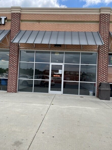 More Photos Of 44-78 Worchester Dr, Falling Waters Unknown For Lease