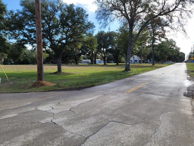 More Photos Of 21100 Rosehill Church rd. @ Burkhardt, Tomball Land For Sale