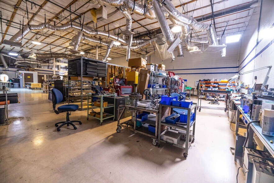 More Photos Of 23630 N 35th Dr, Glendale Manufacturing For Sale