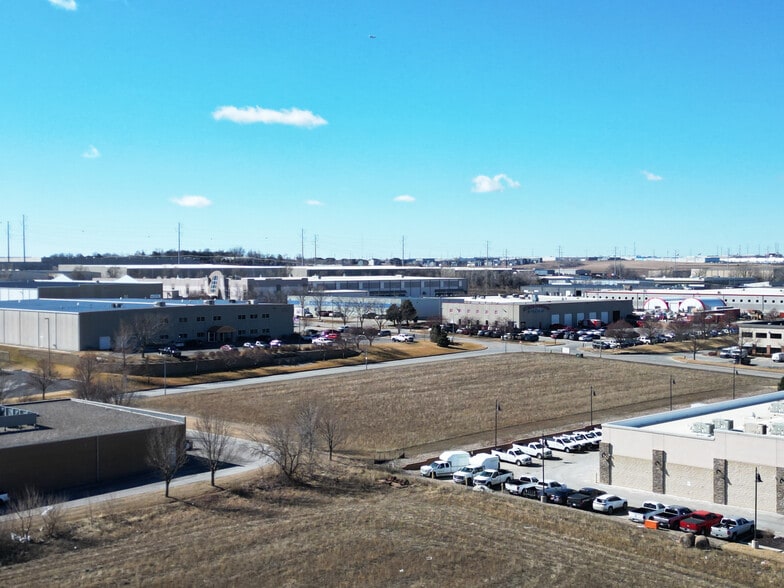 More Photos Of 114th St & Giles Road @ Giles Rd, La Vista Land For Sale