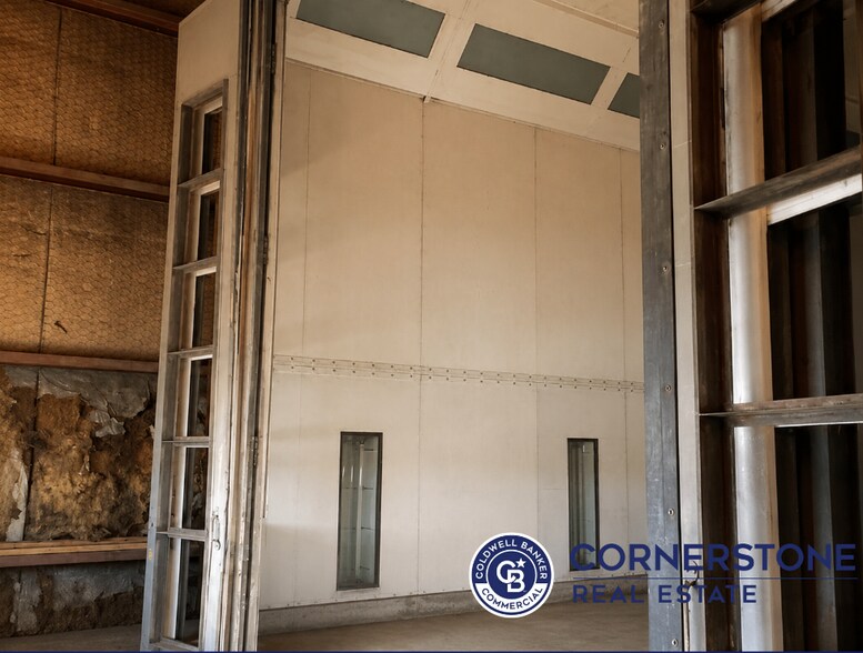 More Photos Of 901 N Foster Rd, Casper Warehouse For Sale
