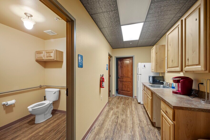 More Photos Of 8052 W Main St, Rathdrum Office Residential For Sale