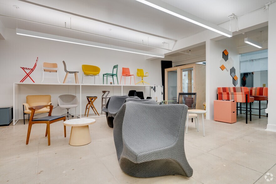 More Photos Of 521-527 W 7th St, Los Angeles Coworking Space