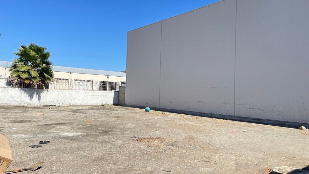 More Photos Of 2112 Santa Anita Ave, South El Monte Warehouse For Lease