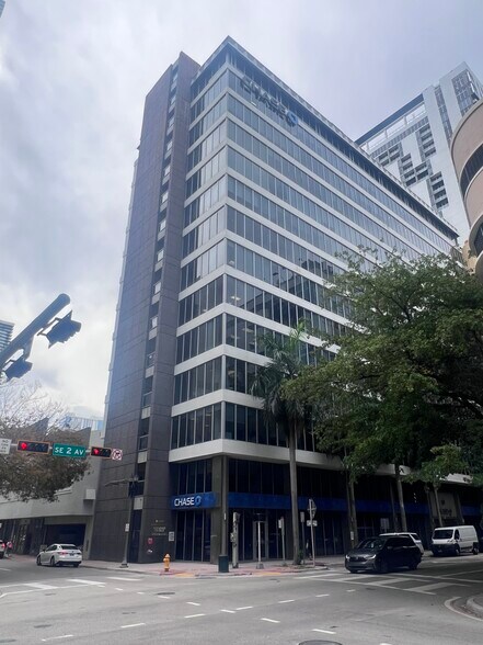 More Photos Of 150 SE 2nd Ave, Miami Office Residential For Sale