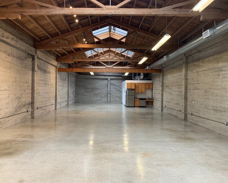 More Photos Of 1285 Folsom St, San Francisco Manufacturing For Lease