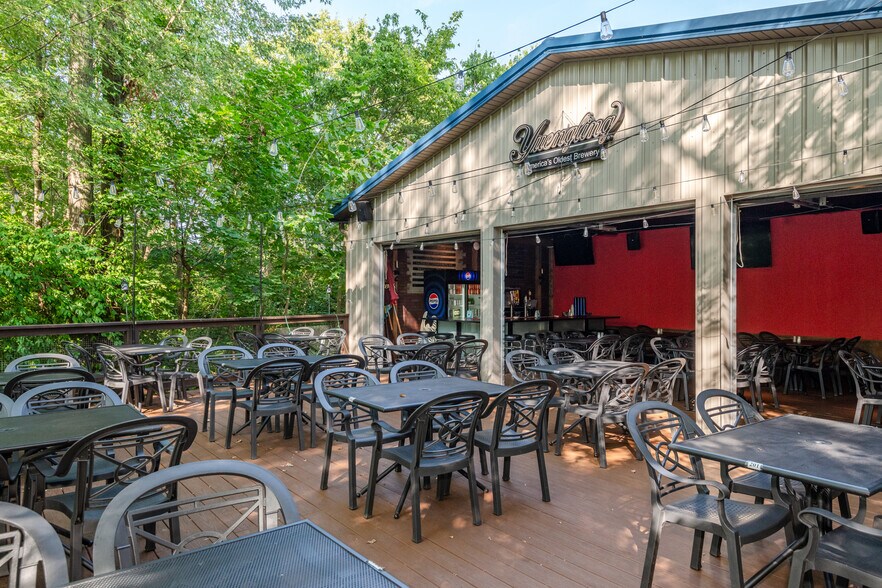 More Photos Of 108-111 W Main St, Medway Restaurant For Sale