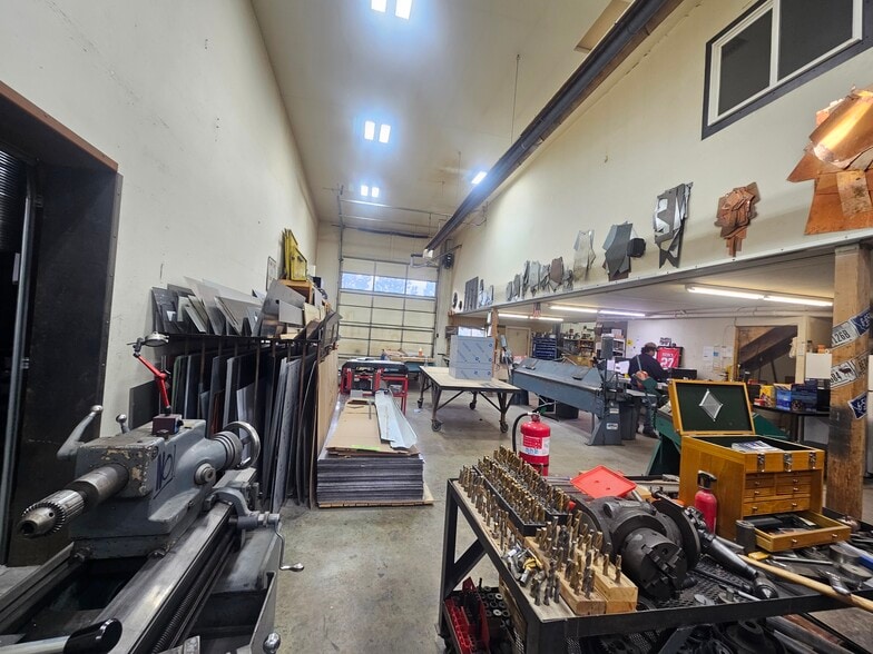 More Photos Of 162 Zoot Way, Bozeman Industrial For Sale