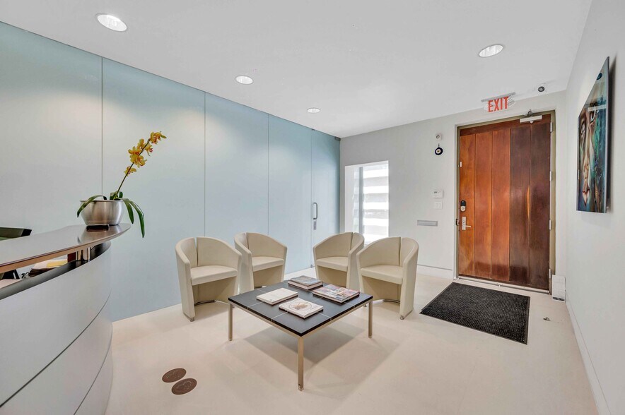 More Photos Of 4621 Ponce De Leon Blvd, Coral Gables Office For Sale