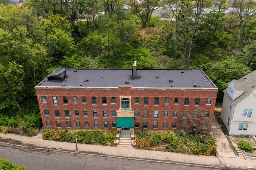 Primary Photo Of 487 Grand Ave, Saint Paul Apartments For Sale