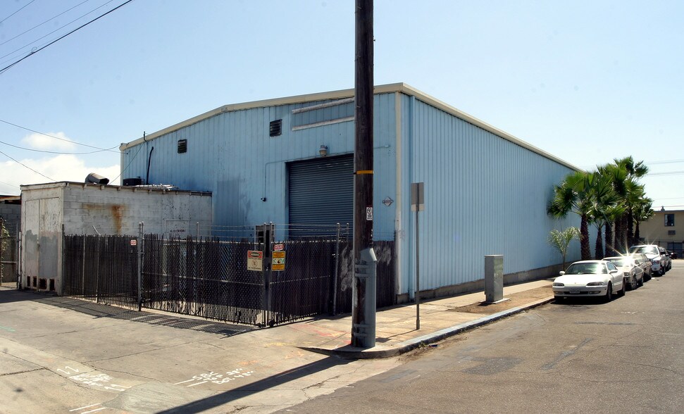 More Photos Of 3106-3110 Main St, San Diego Warehouse For Sale