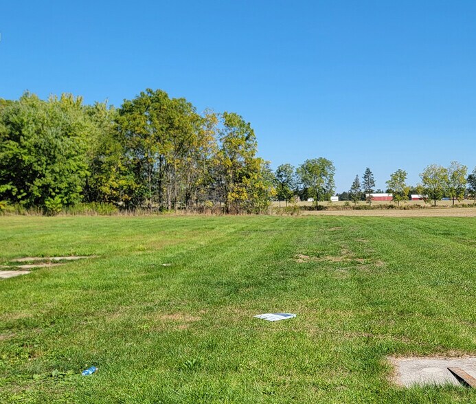 More Photos Of 839 Charing Cross Rd, Chatham Land For Sale