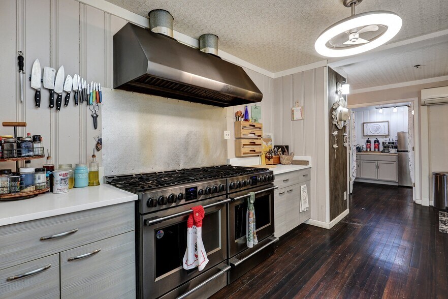 More Photos Of 24 Van Horne Ave, Tybee Island Hospitality For Sale