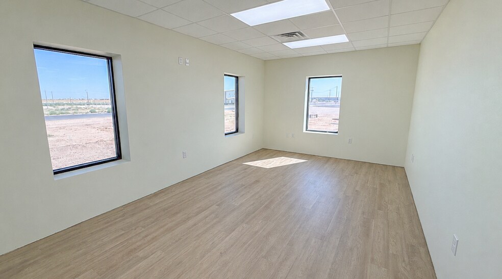 More Photos Of 6003 E County Road 135, Midland Warehouse For Sale