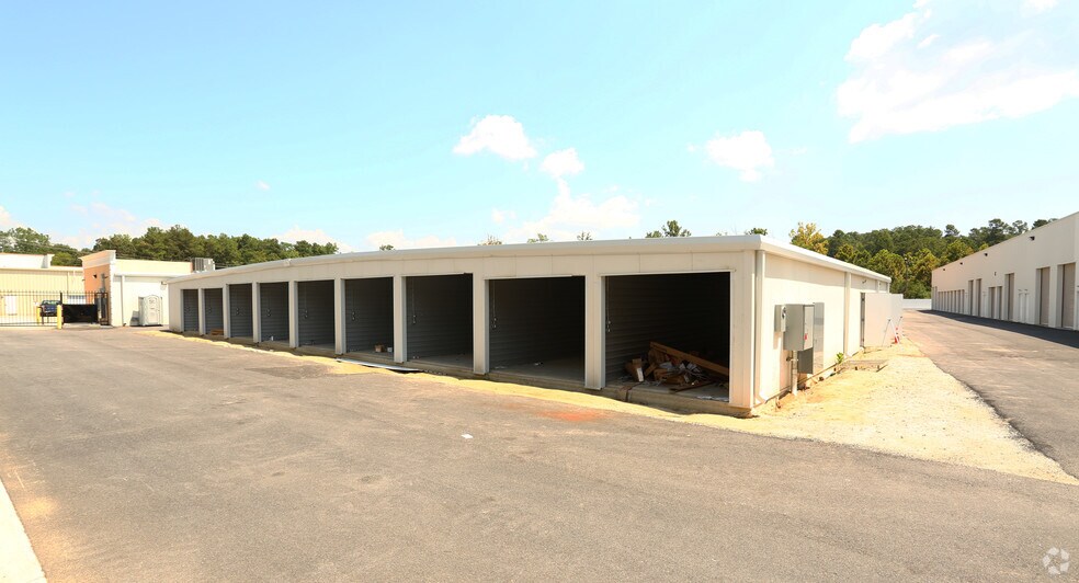 More Photos Of 4492 Washington Rd, Evans Flex For Lease