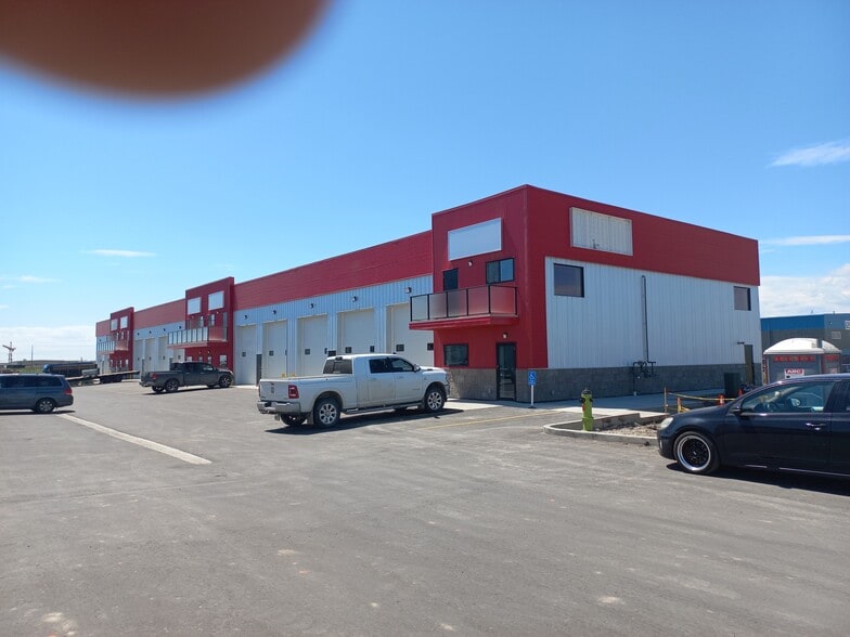 Primary Photo Of 285127 Frontier Rd, Calgary Warehouse For Lease