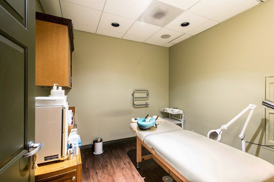 More Photos Of 1161 Puerta del Sol, San Clemente Medical For Lease