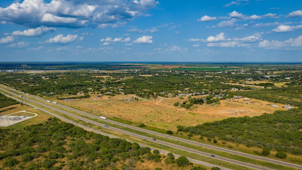 More Photos Of 175 County Road 1151, Pearsall Land For Sale