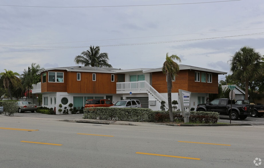 Primary Photo Of 2200 NE 26th St, Wilton Manors Office For Sale
