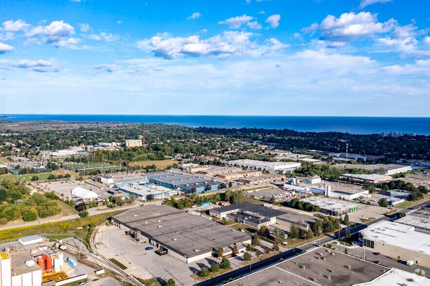 More Photos Of 505 Finley Ave, Ajax Warehouse For Lease