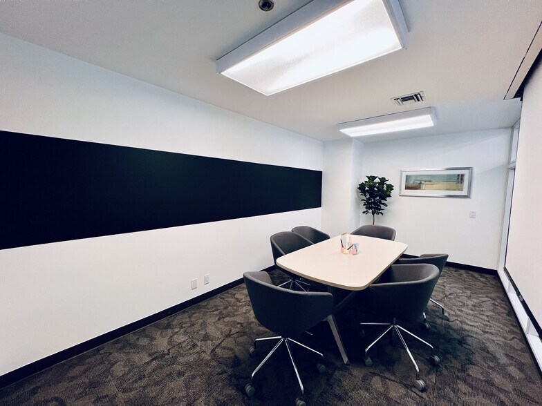 More Photos Of 10549-10555 Jefferson Blvd, Culver City Unknown For Lease