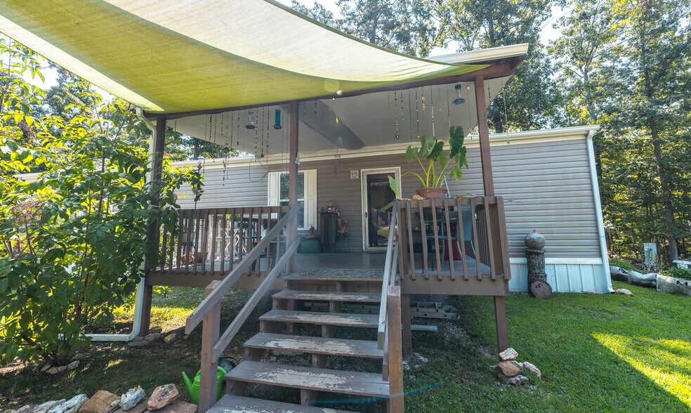 More Photos Of 11726 Highway K, Jadwin Hotel For Sale