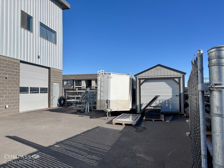 More Photos Of 20784 High Desert Ln, Bend Industrial For Lease