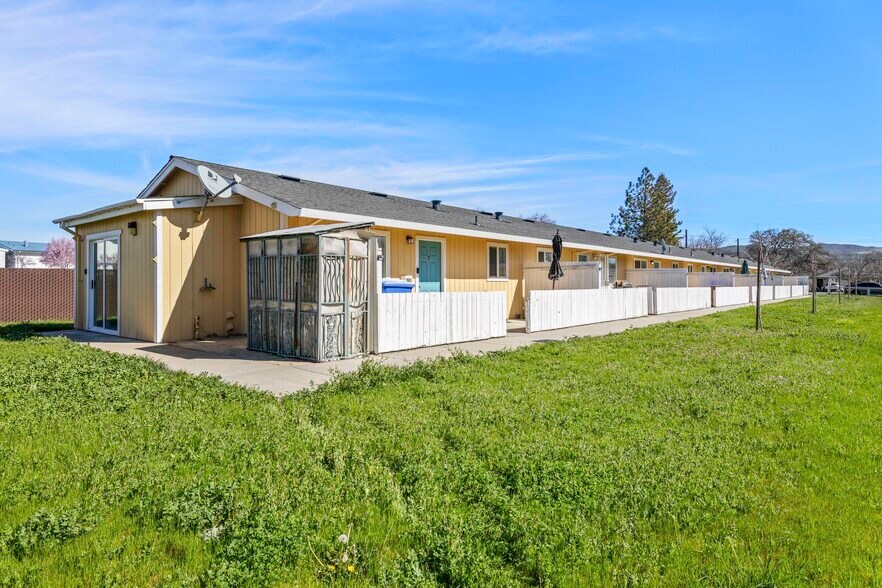 More Photos Of 9747 Winchester St, Lower Lake Apartments For Sale