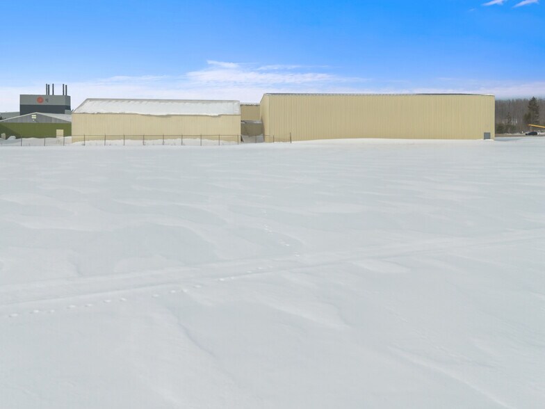 More Photos Of 2616 N US Highway 131, Elmira Industrial For Sale