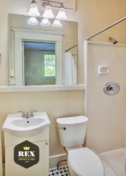 More Photos Of 1919 Hampton Ave, Augusta Apartments For Sale