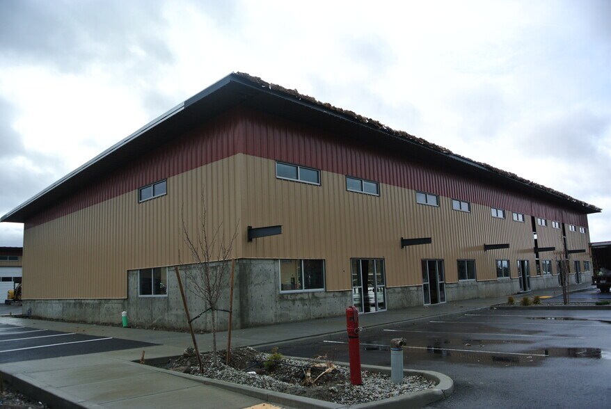 Primary Photo Of 2740 Eagle Ln, Liberty Lake Warehouse For Lease