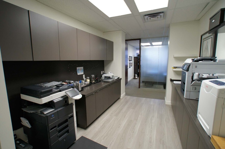 More Photos Of 602 12th Ave SW, Calgary Office For Sale