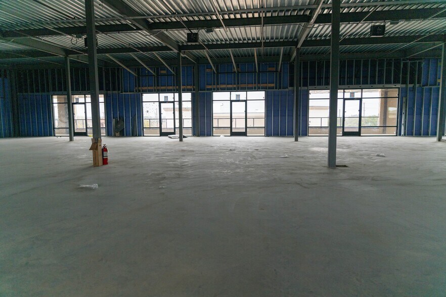 More Photos Of 15101 Ronald Reagan Blvd, Leander, TX 78641, Unite, Leander Unknown For Lease