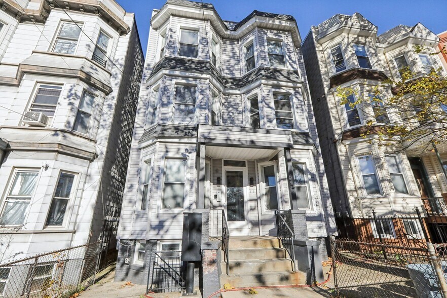 More Photos Of 112 Duncan Ave, Jersey City Apartments For Sale