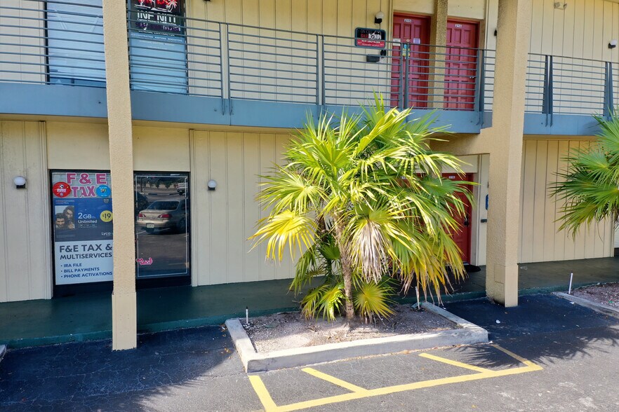 More Photos Of 2331 N State Road 7, Lauderhill Office For Sale