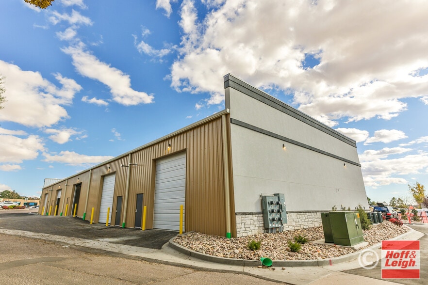 More Photos Of 2510 Canada Dr Canada, Colorado Springs Light Distribution For Sale