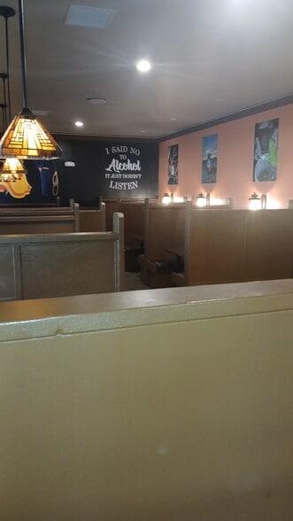 More Photos Of 219 Myrtle Ave, Carolina Beach Restaurant For Lease