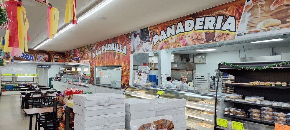 More Photos Of 3412 W Baker St, Plant City Unknown For Lease