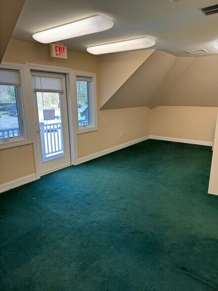 More Photos Of 60 June Rd, North Salem Office For Lease