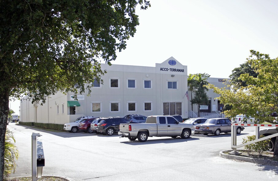 More Photos Of 10880 NW 27th St, Miami Warehouse For Lease