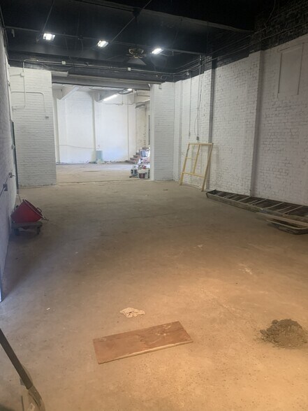 More Photos Of 2400 Barnum Ave, Stratford Industrial For Sale