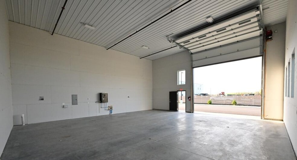 More Photos Of 940 McKinley Pky, Delano Light Manufacturing For Sale