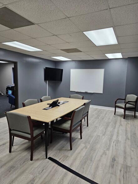 More Photos Of 1830 Ruffin Mill Cir, South Chesterfield Coworking Space