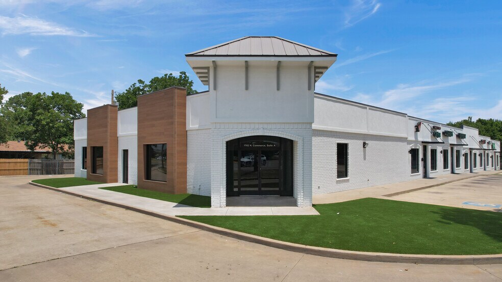 More Photos Of 1702-1708 N Commerce St, Ardmore General Retail For Lease