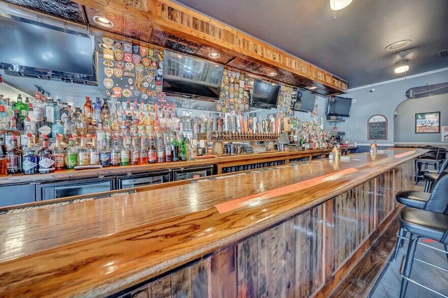 More Photos Of 50-54 Main St, Hebron Restaurant For Lease